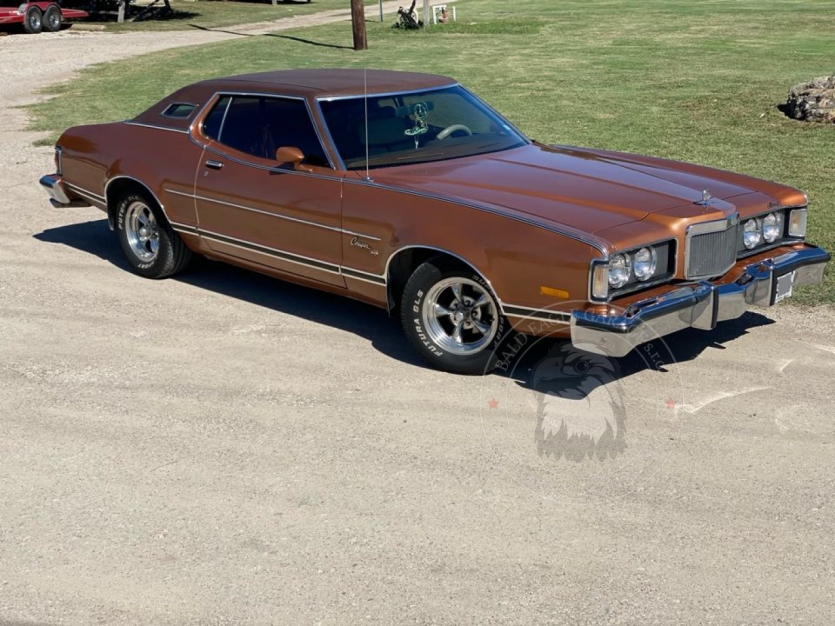 Veterán Mercury Cougar 1974