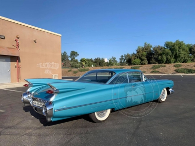 Veterán Cadillac de Ville Coupe 1959