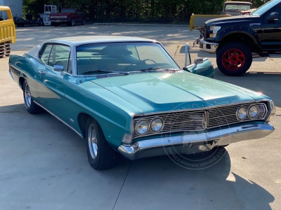 Veterán Ford galaxie 500 1968