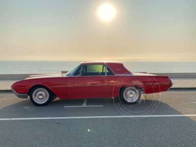 Veterán Ford Thunderbird 1962