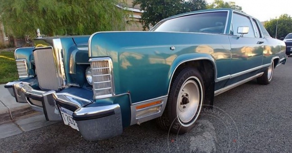 Veterán Lincoln Continental Town Coupe 1979