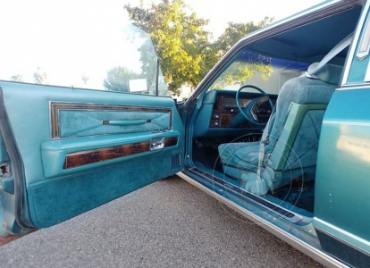 Veterán Lincoln Continental Town Coupe 1979